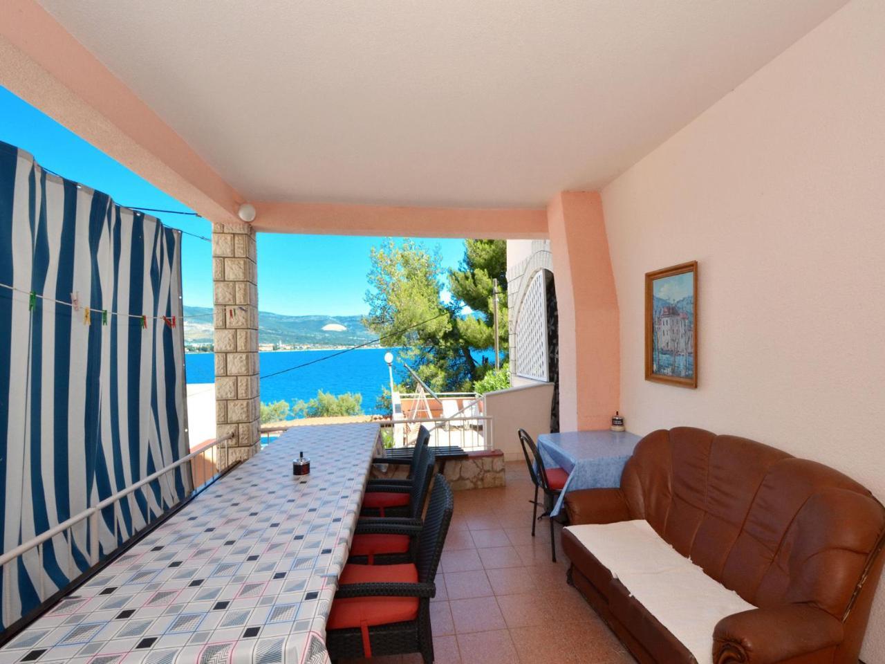 Apartments Josipa Trogir Exteriör bild
